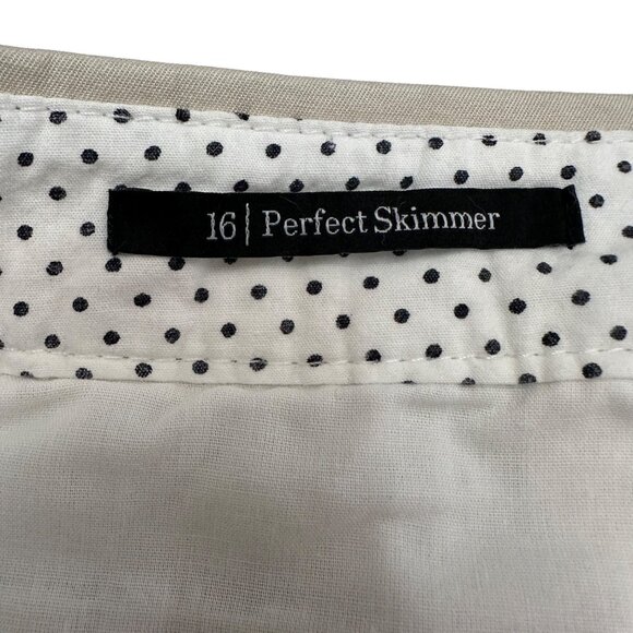 Talbots Capri Women 16 NWT Tan Beige Perfect Skimmer Pants Slim Leg Pedal Pusher - Picture 6 of 13